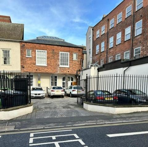 Whiskawaystays - Victoria House - Apartment 6 伍斯特 外观 照片